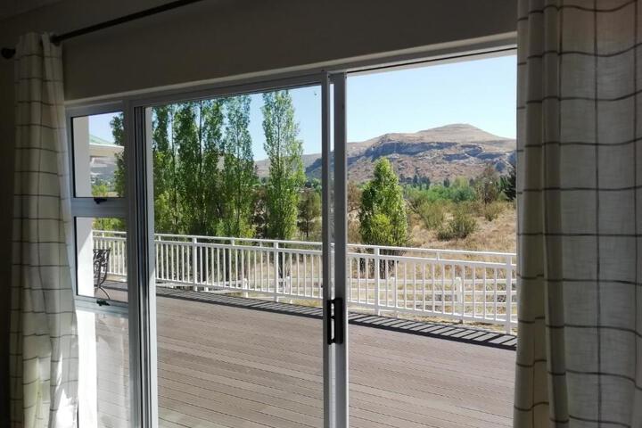 Rayner S Villa - thumb 2