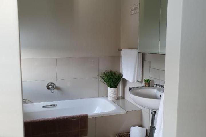 Waterfront Lagoon Terrace Nr - thumb 6