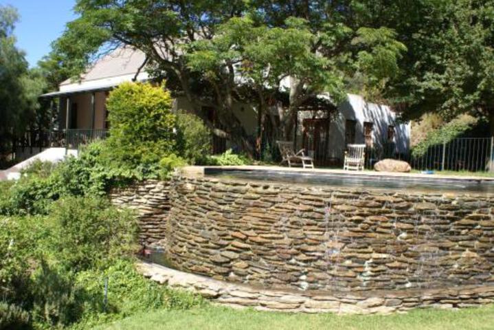 Tierhoek Cottages - thumb 6