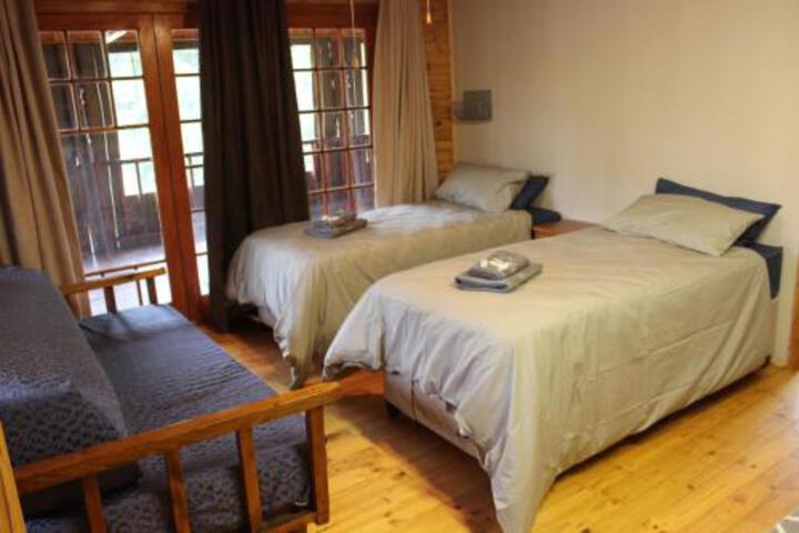 Wilgeboomsdrift Safaris - thumb 1