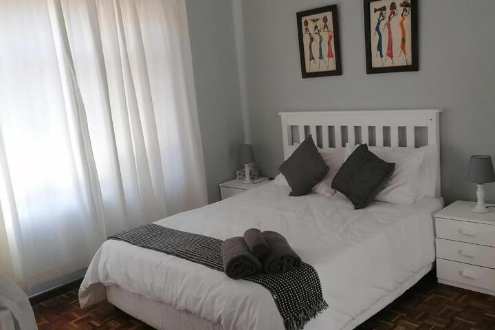 Villa De Karoo Guest House - thumb 2