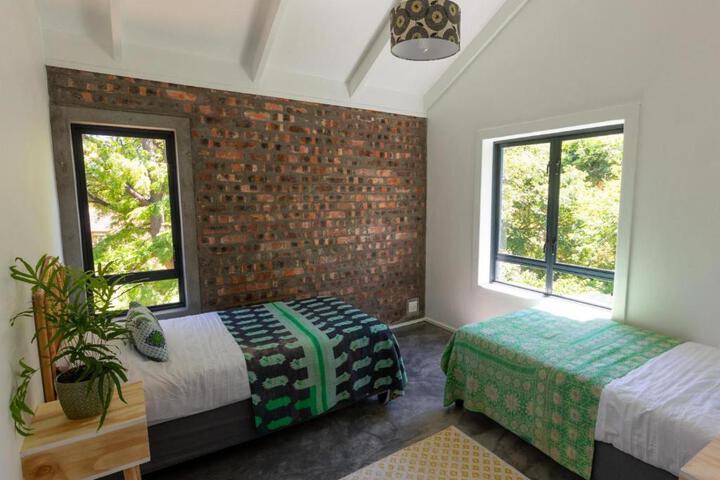 The Gate House - thumb 2