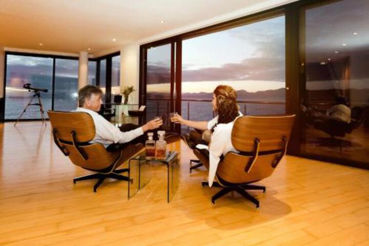 The Grand View Luxury Villa - thumb 3