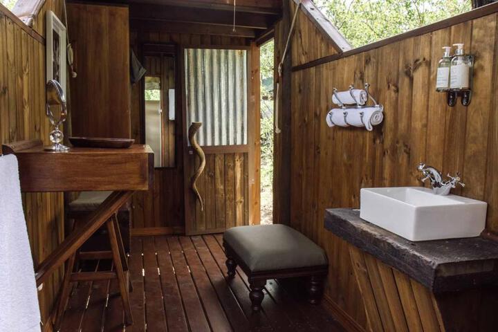 Isambane Camp - thumb 1