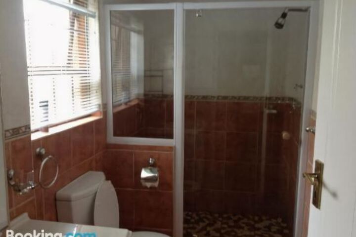 Ringwood Villa - thumb 6