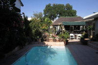 Two Owls Guest House