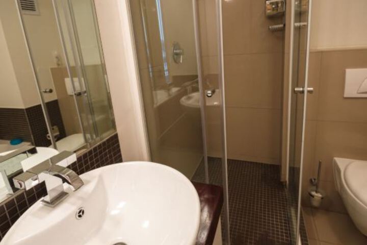 Cape Town City Accommodation The Quadrant - thumb 4