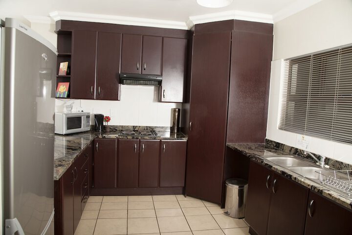 Palm Valley Inn - thumb 6