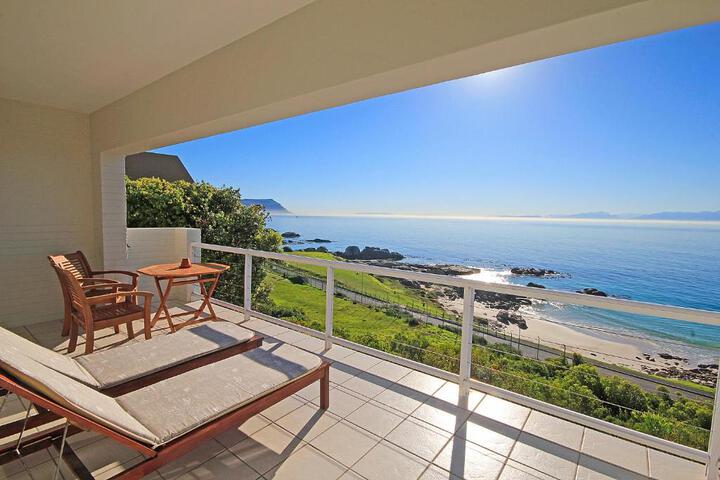 Roman Rock Apartments - thumb 2