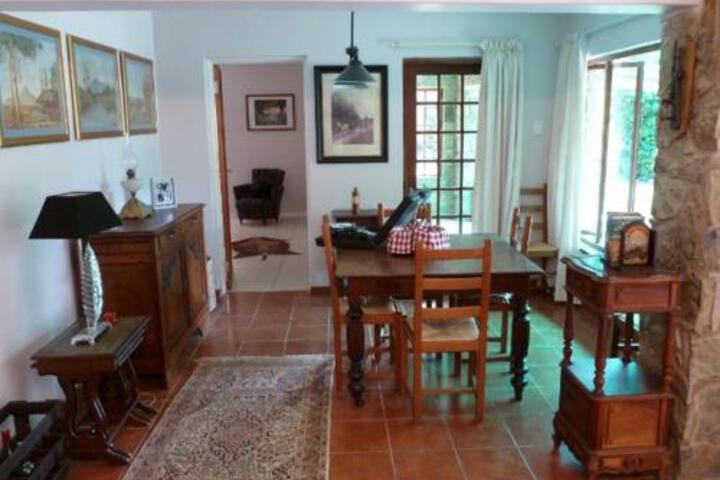 Drakensberg House - thumb 2