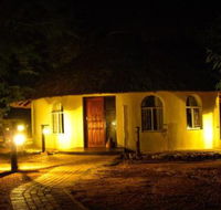 Inyanga Safari Lodge - Accommodation Africa
