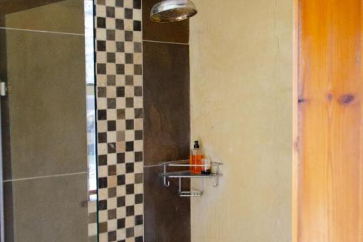 Desert Dew Guest House - thumb 4