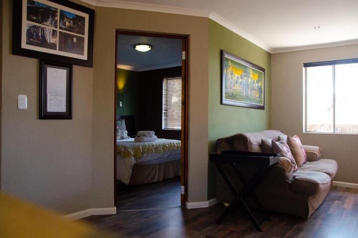 Desert Dew Guest House - thumb 7