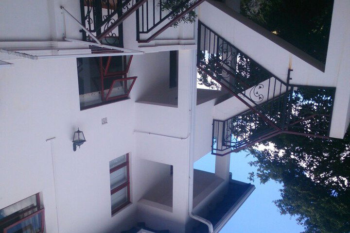 Magaliqua Guest House - thumb 3