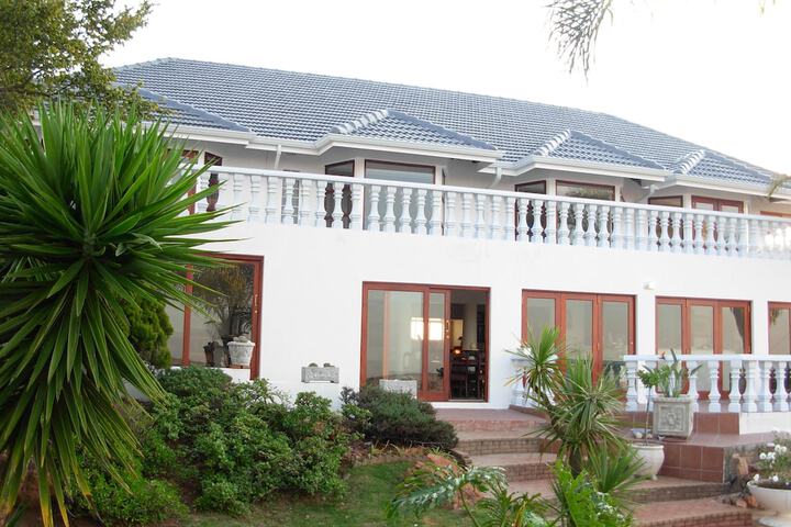 Magaliqua Guest House - thumb 1