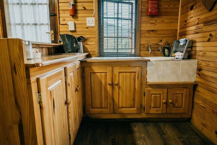 The Village Lodge - thumb 5