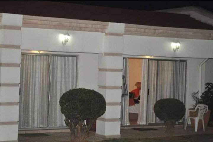 Rolls Royce Guest House - thumb 6