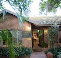 Loerie Guesthouse - Accommodation Africa