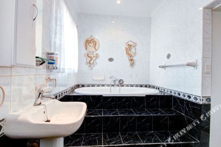 Amble Inn Guest House - thumb 3