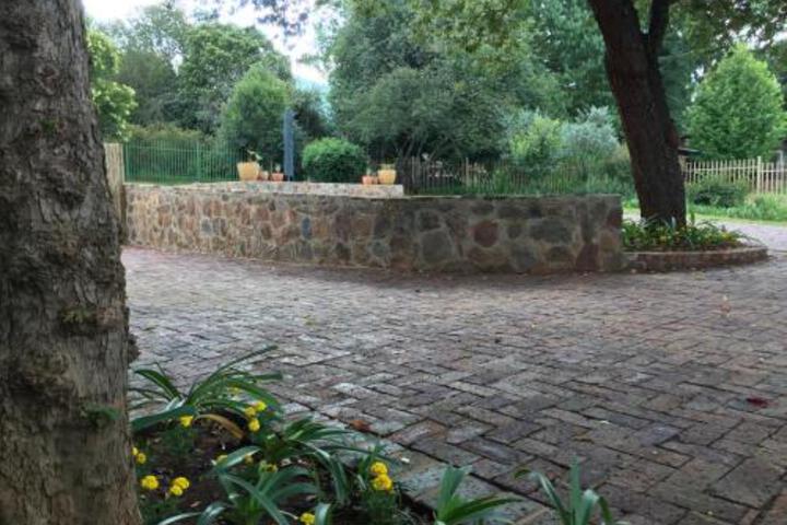 Treelands Abbey - thumb 4