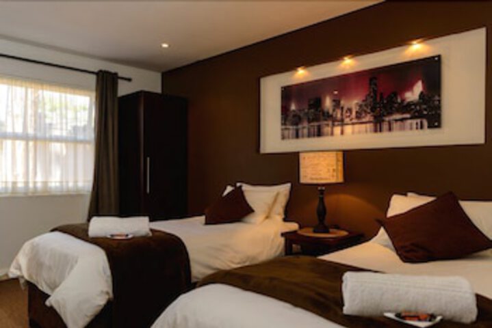 Biggy Best Cottages - thumb 6