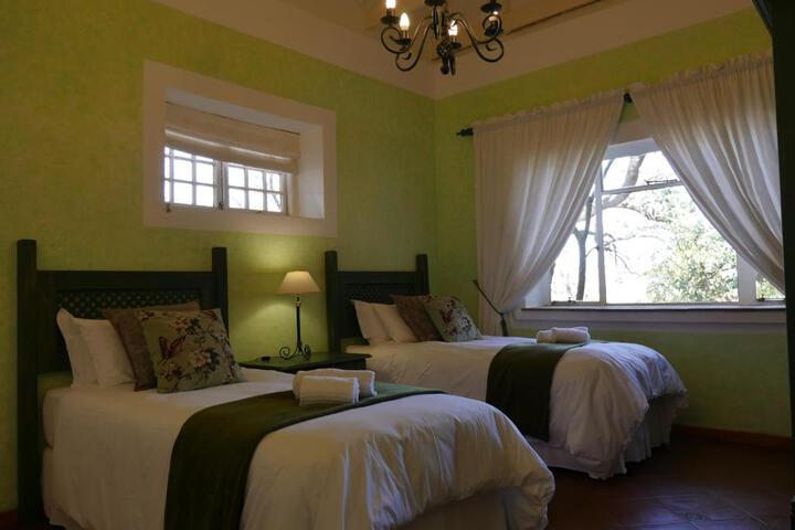 Diggersrest Lodge - thumb 3