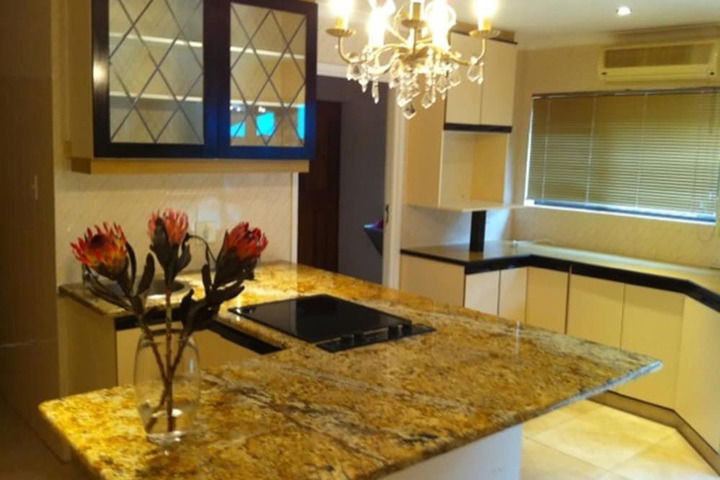 Villa La Vida- Self-Catering House - thumb 1