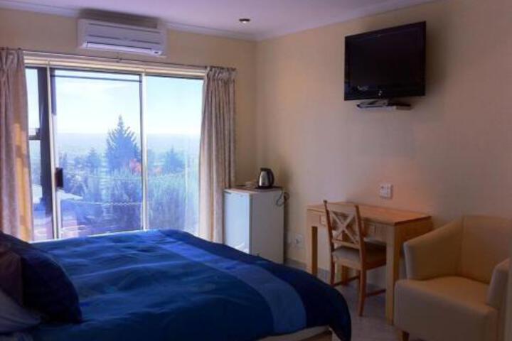Panaview Bed & Breakfast - thumb 4