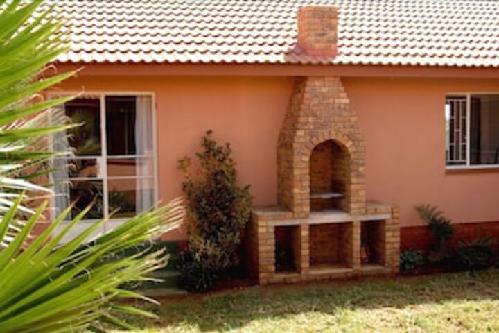 Gateway Guest House - thumb 4