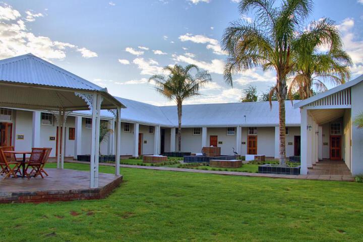 Ou Skool Guesthouse - thumb 4