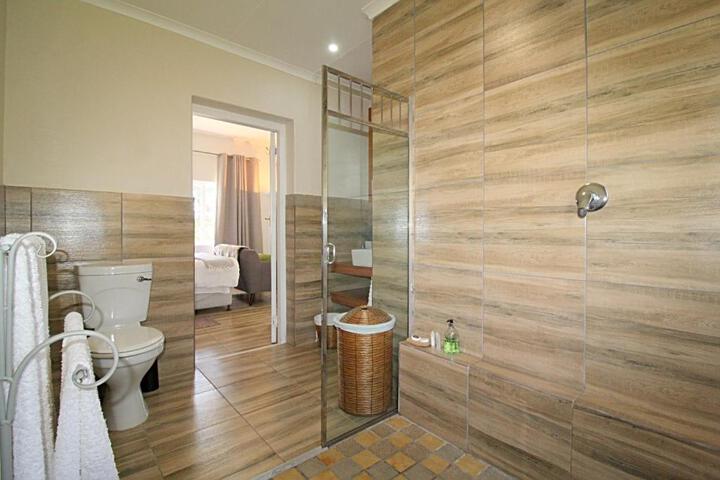 Morton Manor - thumb 5