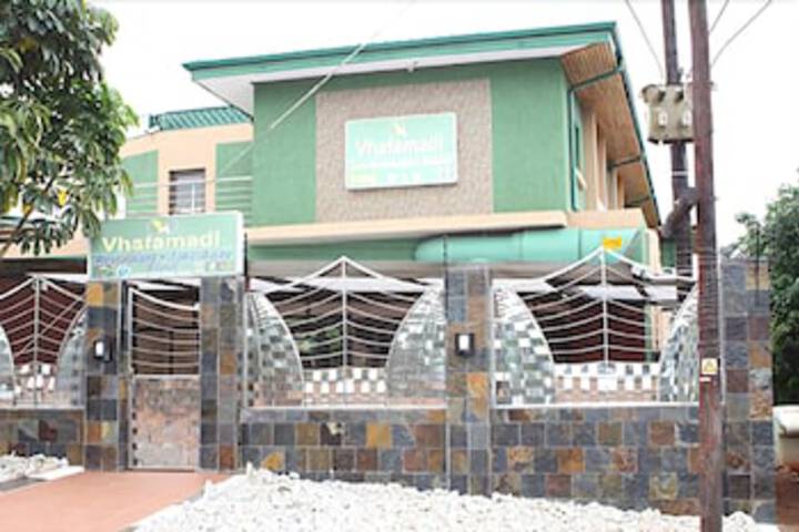 Vhafamadi Bed And Breakfast - thumb 1