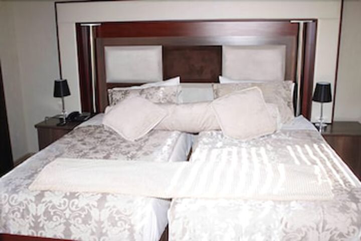 Vhafamadi Bed And Breakfast - thumb 7