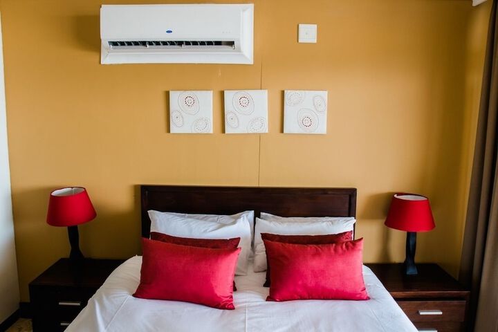 305 Manor Gardens - thumb 7