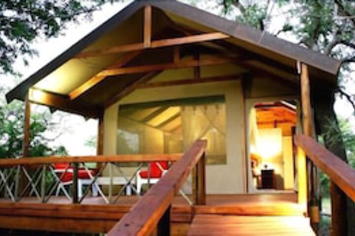 Lion Tree Top Lodge - thumb 0