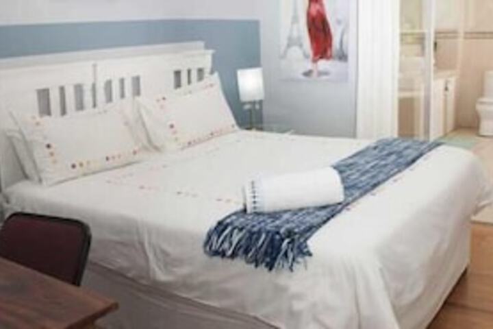 Tarragon Guest House - thumb 2