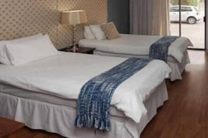 Tarragon Guest House - thumb 1