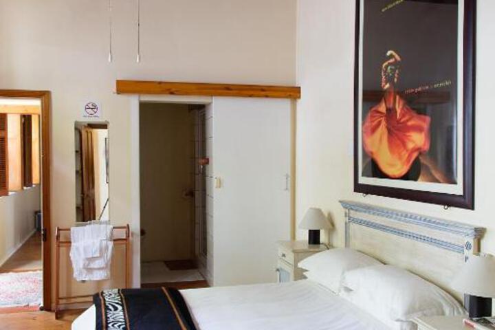 22 Van Wijk Street Tourist Accommodation - thumb 4