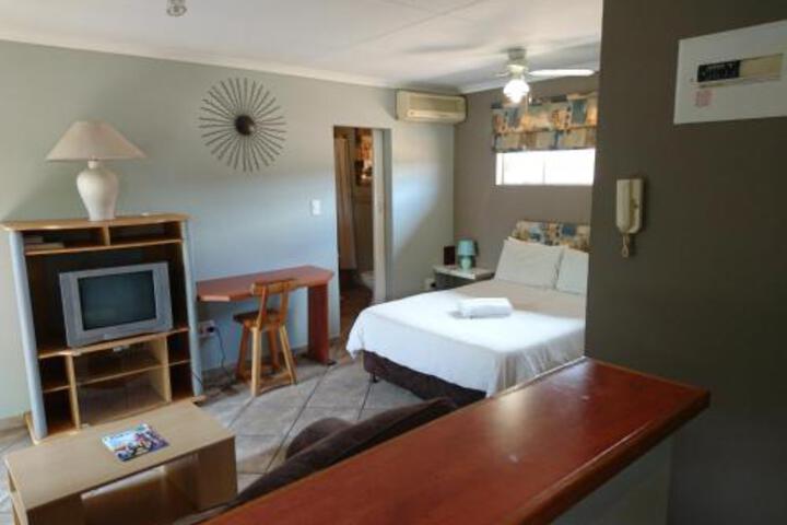 Razel Lodge - thumb 4