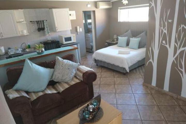 Razel Lodge - thumb 7