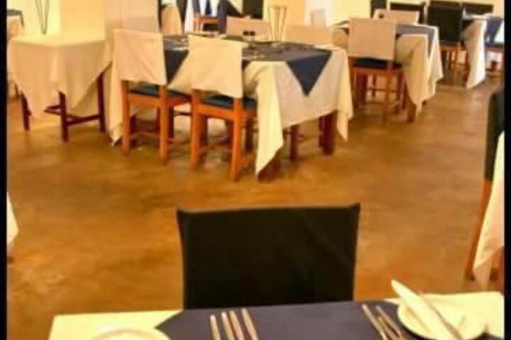 Albertinia Hotel - thumb 4