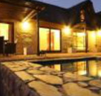 Giraffe Lodge - Accommodation Africa