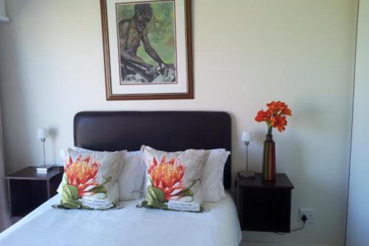 Cape Town Beachfront Accommodation In Blouberg - thumb 4