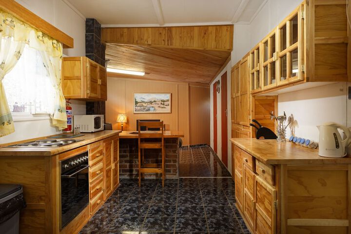 Gariep Dam SunRose Group Of Guest Houses - thumb 7