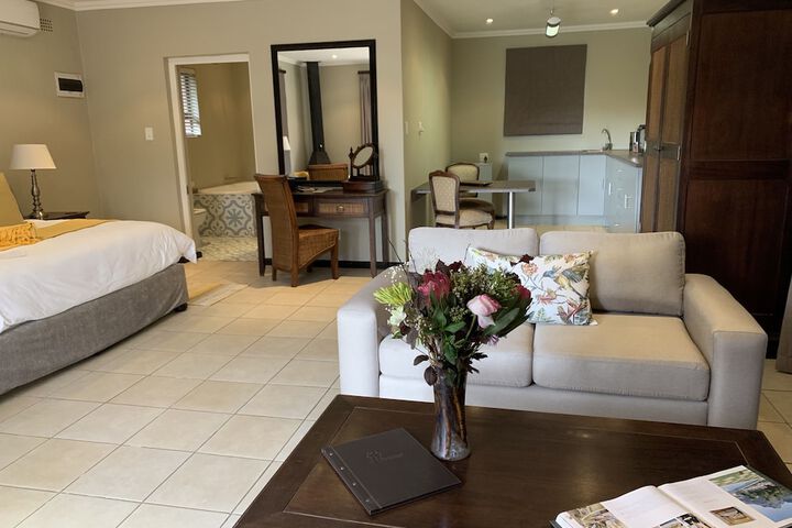 Le Pommier Wine Estate - thumb 3