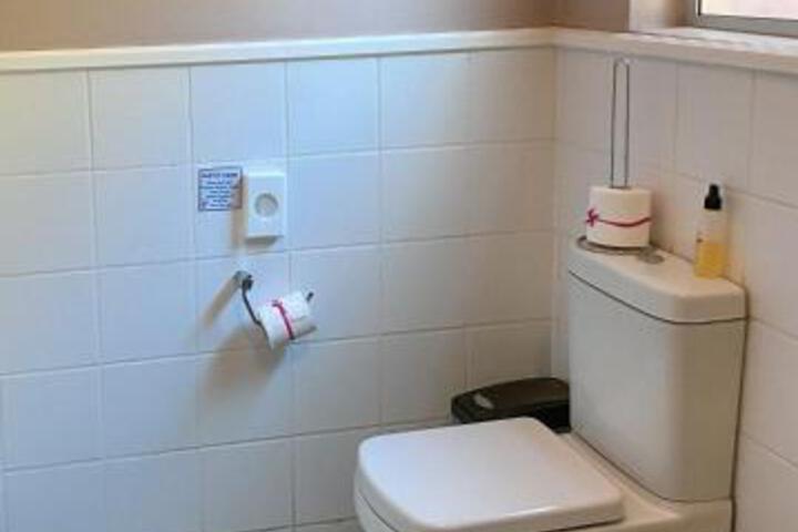 Eagles View Guest House & Business Centre - thumb 2