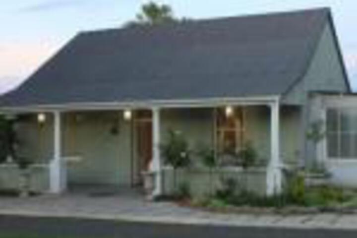 Khaya4u Guesthouse - thumb 0