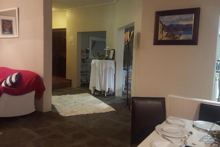 Au Plais De Langebaan At Palm Tree Villa - thumb 5