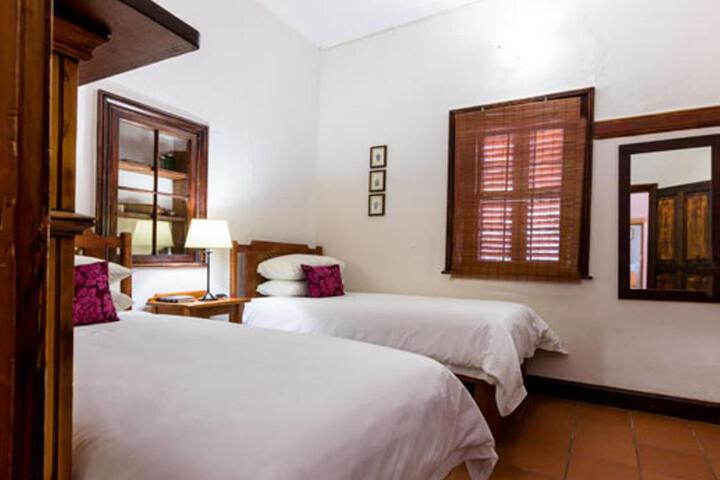 NANNA ROUS TOWN HOUSE - thumb 3