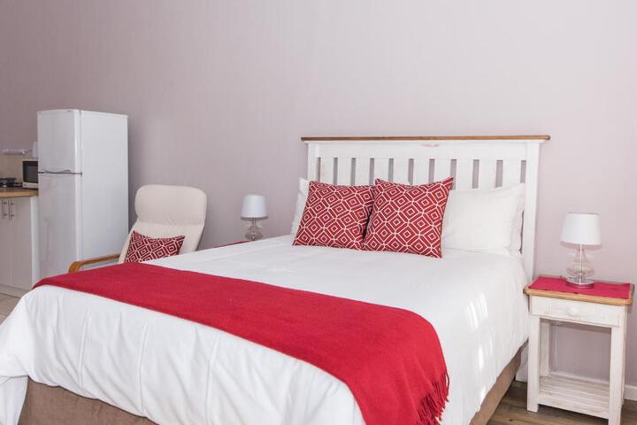 10 Windell Self Catering Accommodation - thumb 3